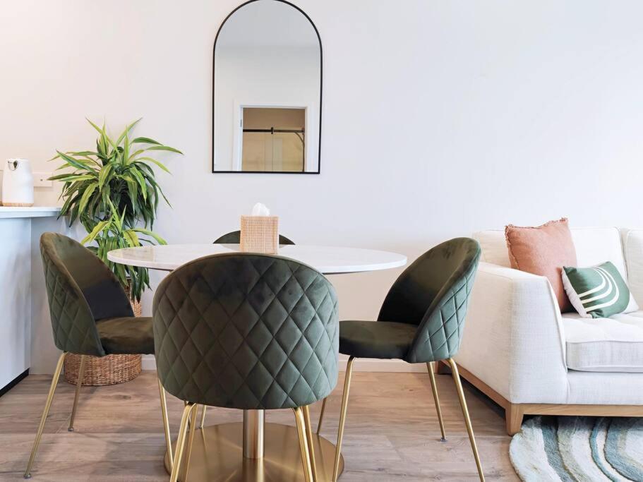 Brand New Stylish 2Br Apartment- Free Parking Auckland Exteriör bild